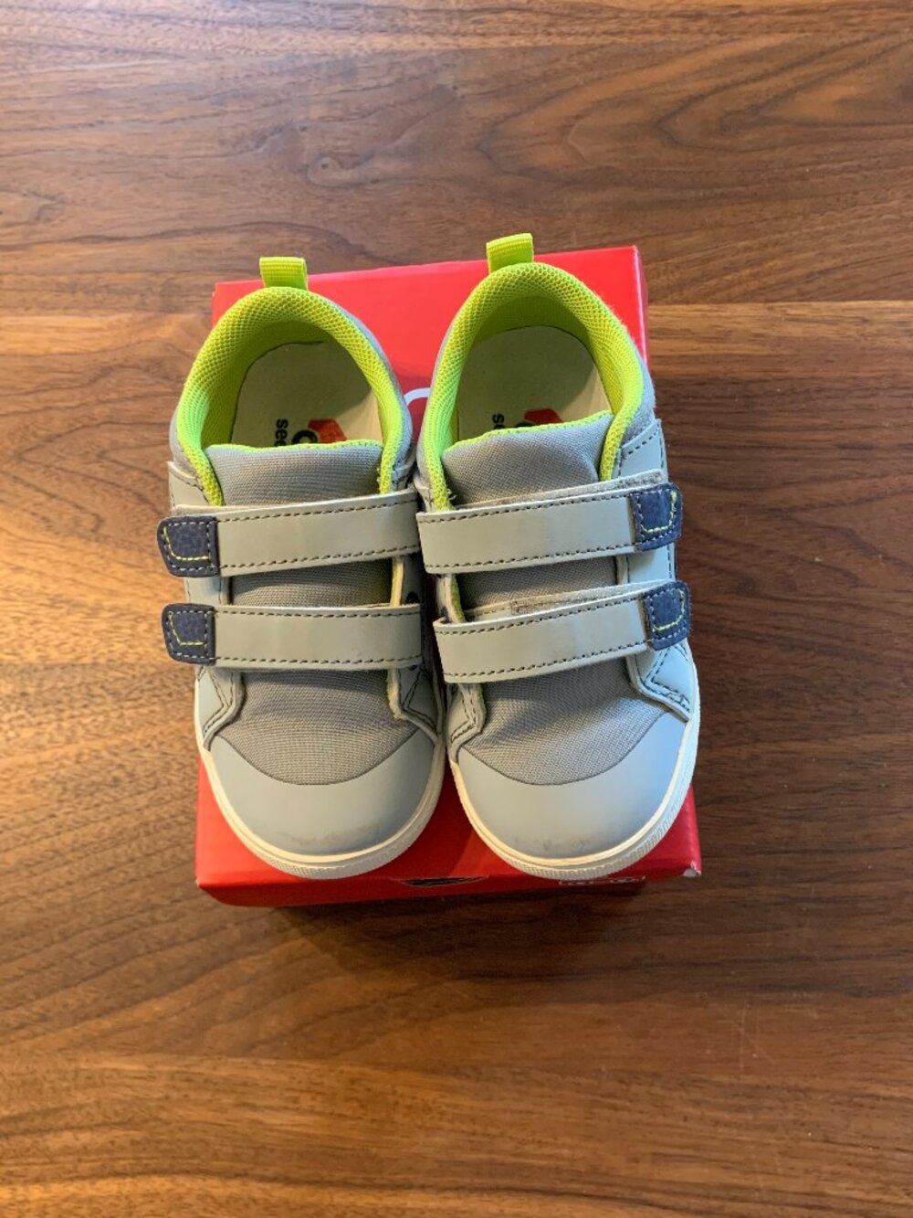 See Kai Run Riley Gray, Size 8 - Picture 2 of 5